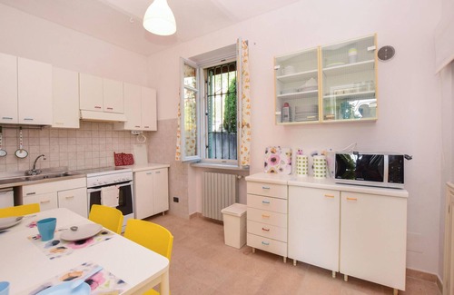 Monforte d'Alba Maison | In beautiful Piedmont welcomes you this cozy vacation apartment.