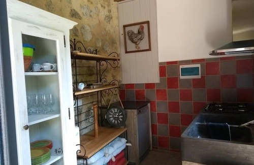 Benivay-Ollon Maison | En drôme/baronnies provençales, maison ancienne restaurée avec piscine privée
