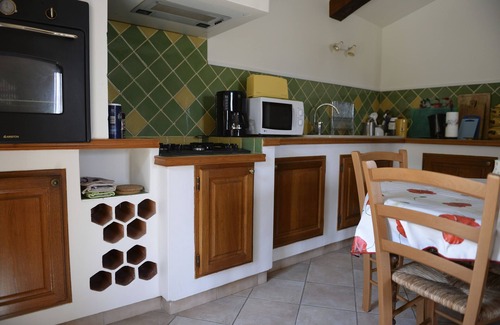 Benivay-Ollon Maison | En drôme/baronnies provençales, maison ancienne restaurée avec piscine privée