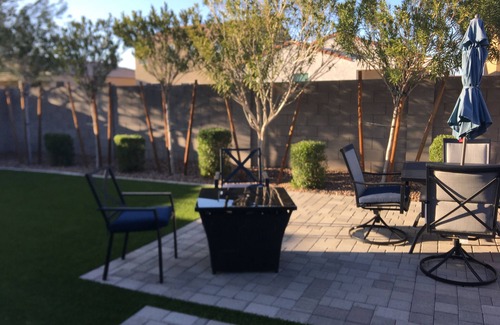 Glendale Maison | in Glendale Near stadium, entertainment & shopping