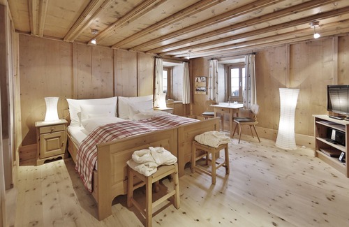 Brail Hôtel | IN LAIN Hotel Cadonau