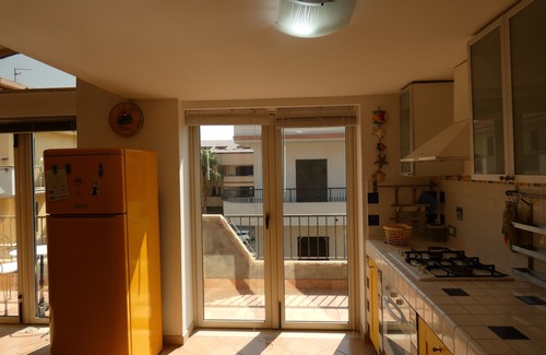 Porto Salvo Appartement | A Melito PS (RC) appartem. tout équipé sur la côte de la bergamote et du jasmin