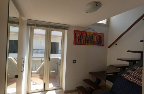 Porto Salvo Appartement | A Melito PS (RC) appartem. tout équipé sur la côte de la bergamote et du jasmin