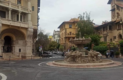 Salario Appartement | In the beautiful setting of Porta Pia is located " PARVA DOMUS ".
