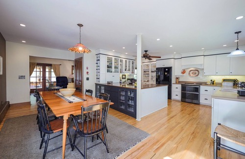 North Egremont Maison | In the beautiful Berkshires, wheelchair-accessible home-20min toTanglewood