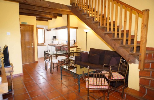 Horcajuelo de la Sierra Chalet De Ski | Dans la maison le Corco, vous pouvez profiter d'une terrasse avec barbecue et cour avant