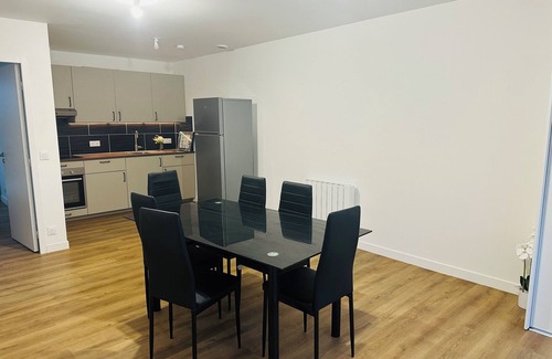 Grandchamp-des-Fontaines Appartement | Au clair de la lune