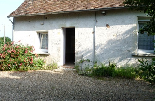 Chateau du Loir Cottage | au coeur de la nature petit gite d' etape de 2 à 6 personnes