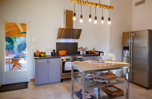 Les Baux-de-Provence Villa | IN THE HEART OF THE ALPILLES -ENJOY AN EXCEPTION STAY IN THE SOUTH OF FRANCE!