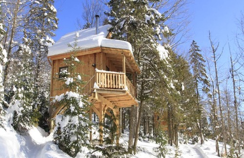 Wentworth-Nord Chalet De Ski | Au coeur des Laurentides au calme en pleine nature avec ses lacs