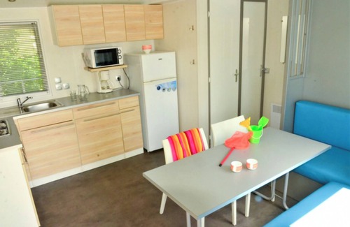 Pont-de-Salars Maison | In the heart of nature in Aveyron, mobile home for 6 people in a 4-star campsite
