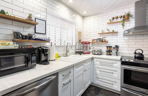 South Scottsdale Copropriété | In the heart of Old Town, lovely, private, pool+hot tub, steps from shops & bars