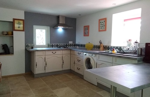 Saint-Chinian Maison | In the heart of the Saint Chinan vineyard, large gîte for 2 people