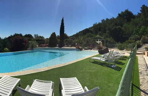 Saint-Raphael Maison | Au coeur de la forêt, un petit paradis à quelques minutes de CANNES
