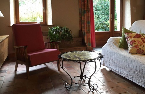 Epieds Maison | Dans le vignoble de Saumur, gîte de caractère en tuffeau, calme et spacieux