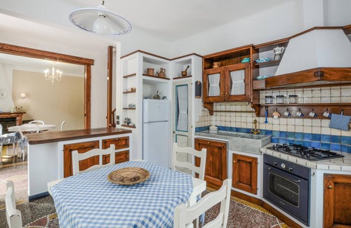 Carro Appartement | In this beautiful apartment you can spend a relaxing vacation.