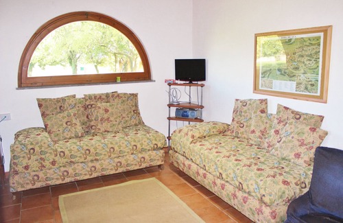 Zona LVIII Prima Porta Cottage | Dans le parc de la Villa Silj, familial et convivial, piscine, métro jusqu'au centre-ville