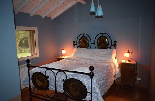 Zona LVIII Prima Porta Cottage | Dans le parc de la Villa Silj, familial et convivial, piscine, métro jusqu'au centre-ville