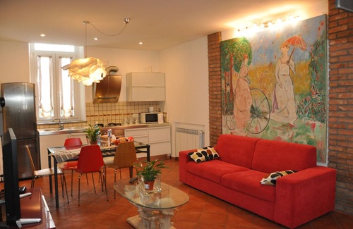 Mapello Appartement | INCANTEVOLE APPARTAMENTO LA SACRESTIA RICAVATO SUL RETRO DI UNA CHIESA