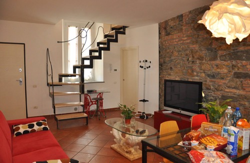 Mapello Appartement | INCANTEVOLE APPARTAMENTO LA SACRESTIA RICAVATO SUL RETRO DI UNA CHIESA