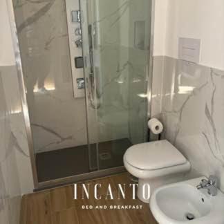 Laura Lit Et Petit-Déjeuner | INCANTO mare