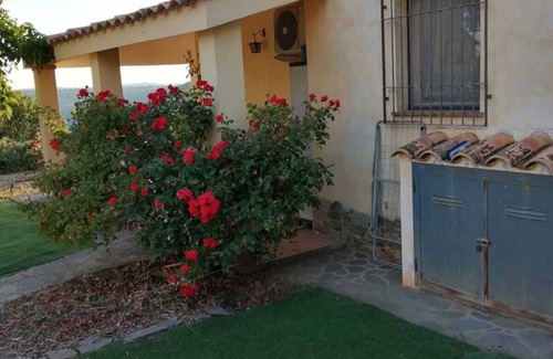 Seulo Maison | Incantu, mountain vacation home with garden and view -Sardinia