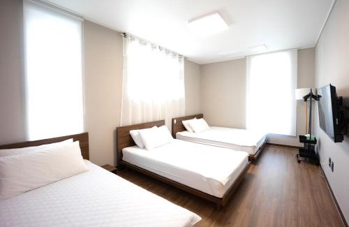 Unseo-dong Maison | Incheon Airport Guest House King