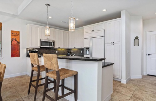Kulalani Maison | Includes Mauna Lani Beach Club Pass. 801 Kulalani