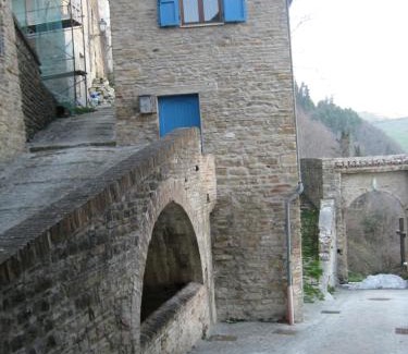 Serra San Quirico Maison | Incontro là dove si perde il giorno