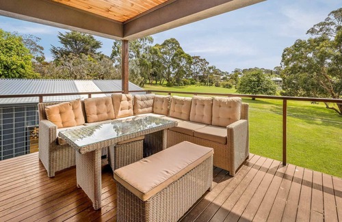 Rhyll Maison | Incredible 5 bedroom home in picturesque gardens with water views and free WIFI