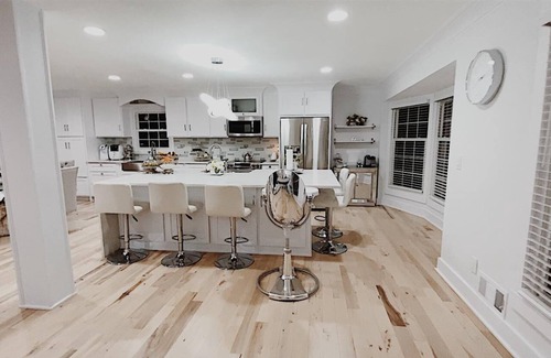 Lenexa Maison | Incredible luxury home! Great location close to KC