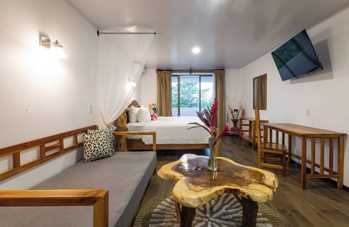 Manuel Antonio Hôtel | Incredible Deluxe King Vacation Rental Near Manuel Antonio National Park!