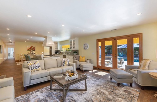Graton Maison | Incredible Sebastopol Estate Surrounded by Vineyards