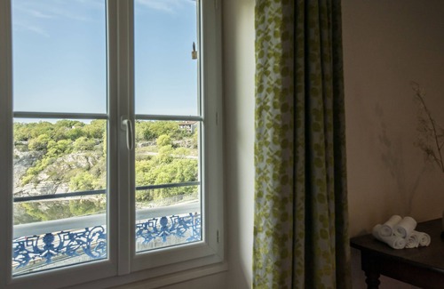 Ruoms Villa | Incroyable villa avec piscine chauffée et accès privatif à l'Ardèche