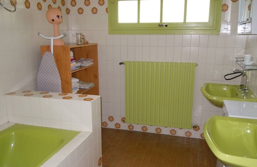 La Roche-sur-Yon Appartement | Appartement indépendant dans jolie maison bien située à Roche s/Yon et en Vendée