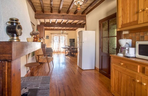 Mirepoix Maison | Appartement indépendant pour 4 a 5 personnes, en centre ville et tres calme.