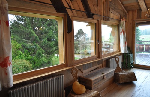 Saint-Point-Lac Chalet De Ski | Chalet indépendant 4 chambres, 8 personnes, 10 ares terrain