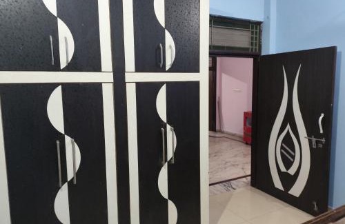 Aligarh Maison | INDEPENDENT FLOOR 1ST IN LIG11 SWARN JAYANTI NAGAR NEAR WATER TANK IN FRONT OF AURA PEARL APARTMENt