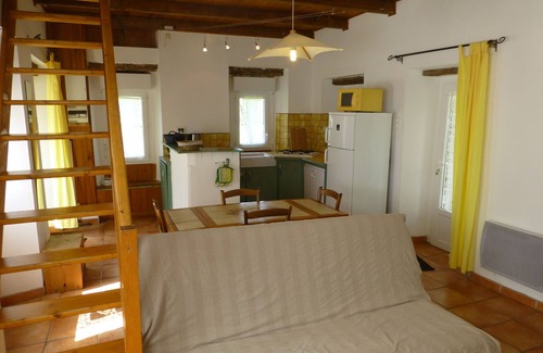 Le Martinet Cottage | Gîte indépendant, piscine privative et grand jardin, calme, activités.