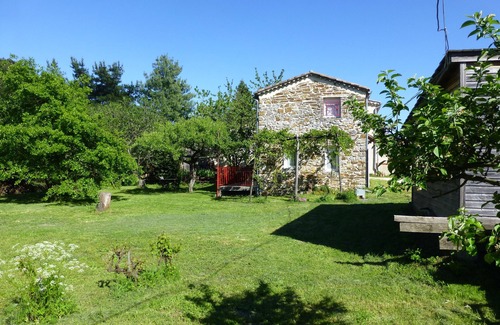Le Martinet Cottage | Gîte indépendant, piscine privative et grand jardin, calme, activités.