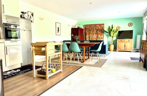 Mornac-sur-Seudre Maison | Maison, jardin, piscine,10mn des plages, village médiéval, 5*