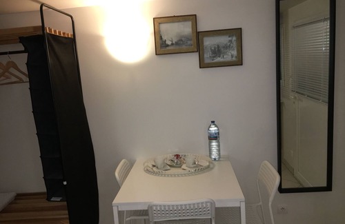 Bry-sur-Marne Maison | Studio indépendant à BRY sur Marne, entre PARIS et DISNEYLAND pour 3 personnes