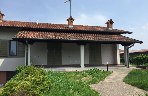 Alzate Brianza Villa | VILLA INDÉPENDANTE AU COEUR DE BRIANZA