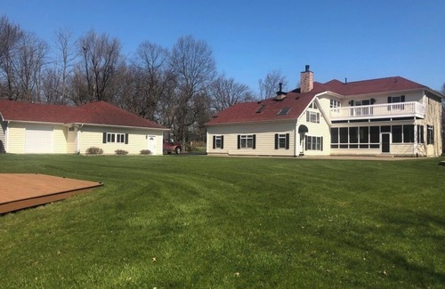Wheeler Maison | Indiana Dunes Getaway on 2 acres! Truly unique 4 Bedroom, 4 Bath home.