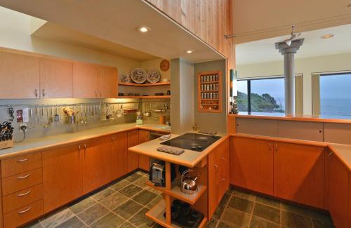 Stewarts Point Maison | Indigo Tide, True Ocean Bluff at Sea Ranch