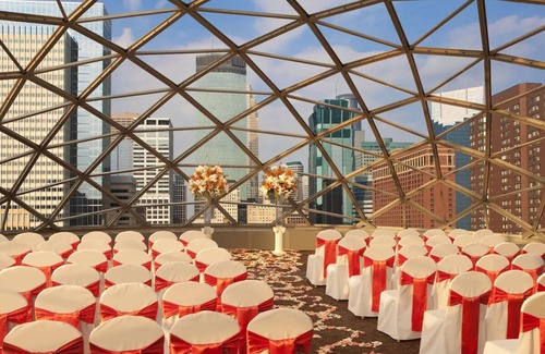 Downtown Minneapolis Maison | Indoor Pool, Club King Room at Millennium Minneapolis