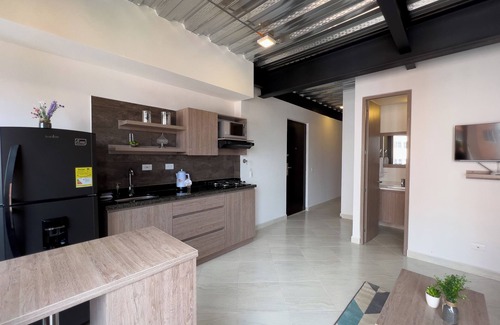 Florida Nueva Appartement | Industrial architectured Apt in the heart of Laureles with beautiful valley view