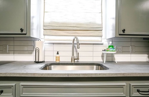 Raintree Maison | Industrial Chic South Lubbock 3/2