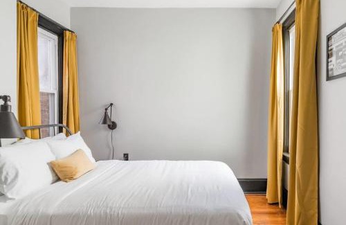 Truxton Circle Maison | Industrial Loft Offers Historic Feel with Modern Amenities 3BR & 2BA #DCottage