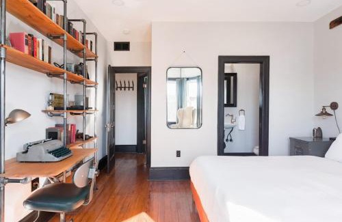 Truxton Circle Maison | Industrial Loft Offers Historic Feel with Modern Amenities 3BR & 2BA #DCottage